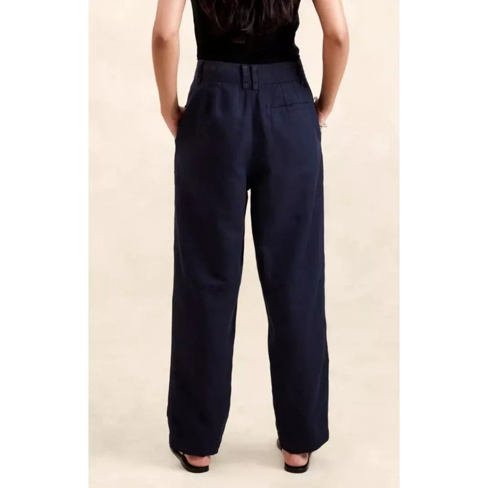 Banana Republic waist 33